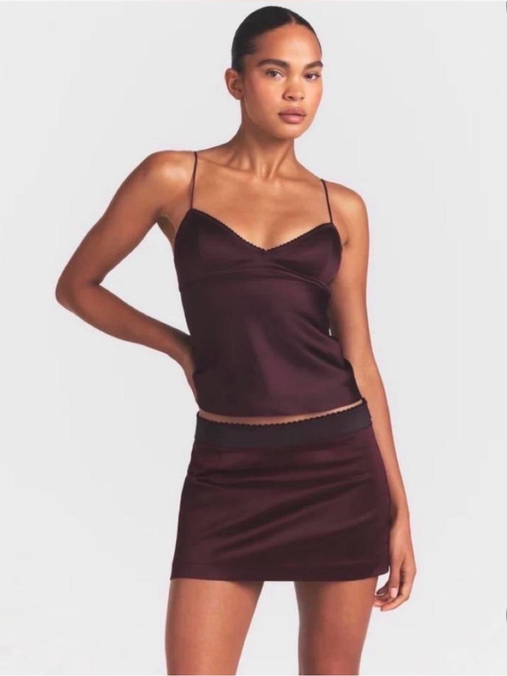 SKIMS Satin Cami Top Sz Small - Currant